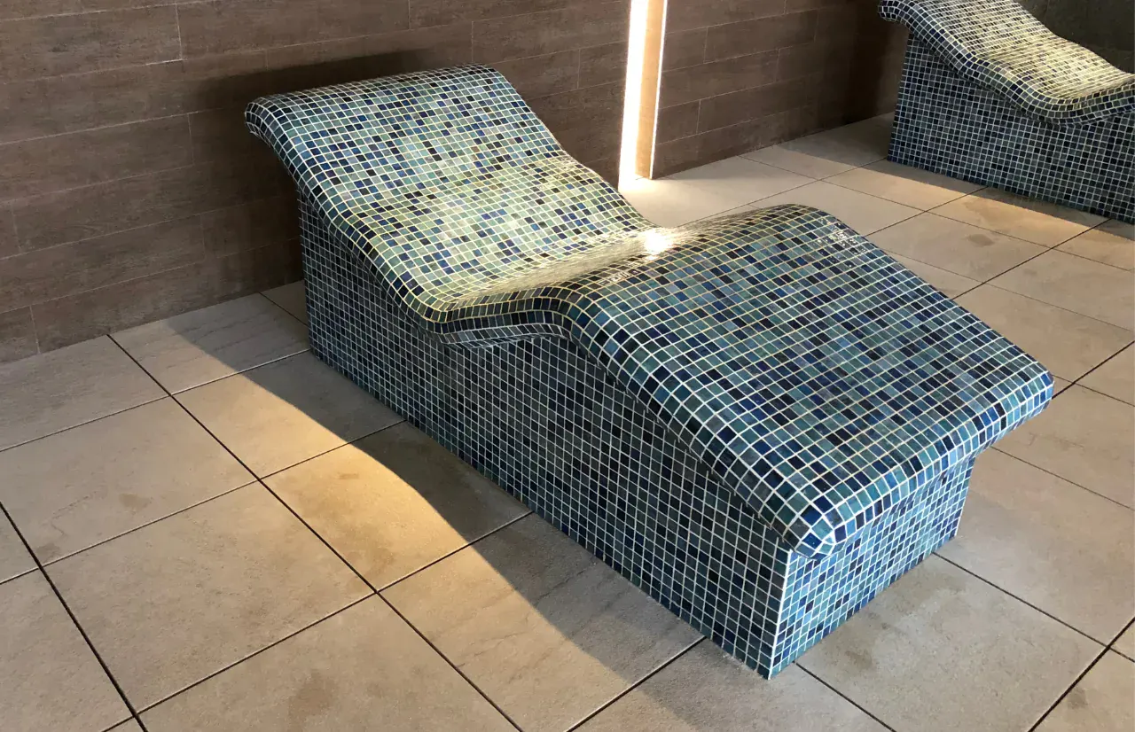 2 Pose de mosaïque dans une salle de bain à Lausanne